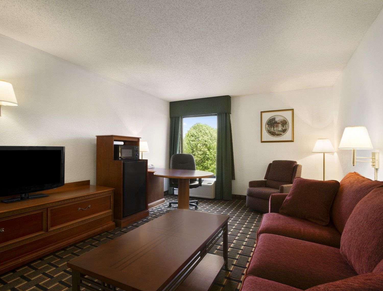 Baymont By Wyndham Crossville Εξωτερικό φωτογραφία